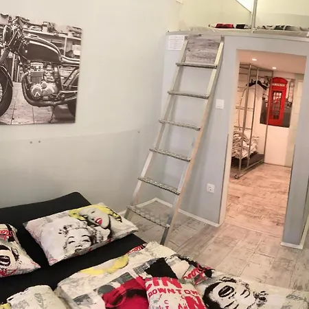 Marilyn Center Apartament