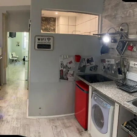 Marilyn Center Apartament Beci